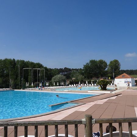 Studio Avec Vue Sur Lac Talmont-Saint-Hilaire Εξωτερικό φωτογραφία