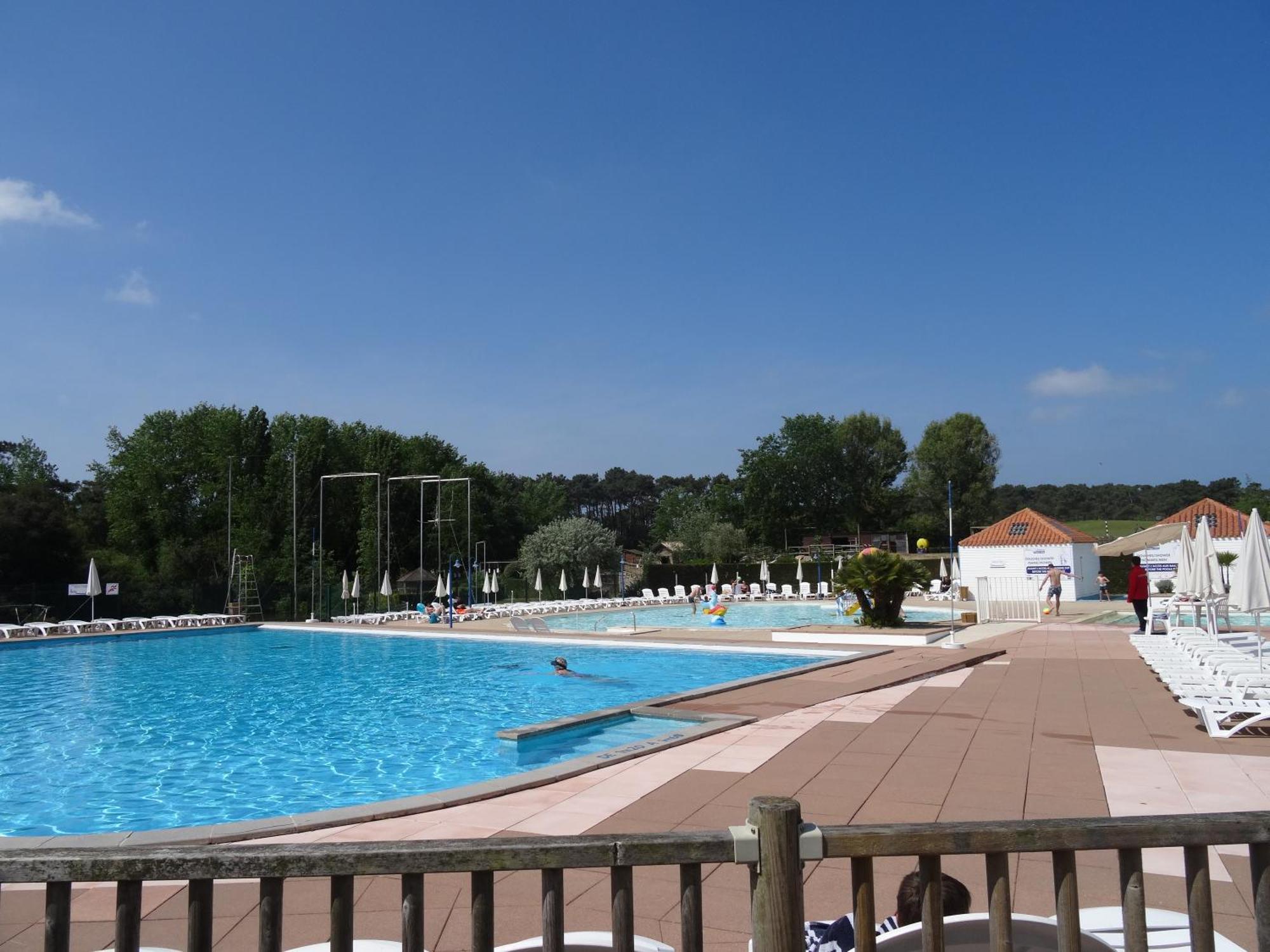 Studio Avec Vue Sur Lac Talmont-Saint-Hilaire Εξωτερικό φωτογραφία